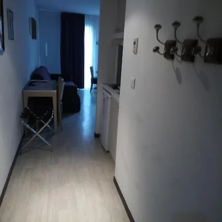 Apartment Agreable Familial A Lourdes, Proche Gare Lourdes
