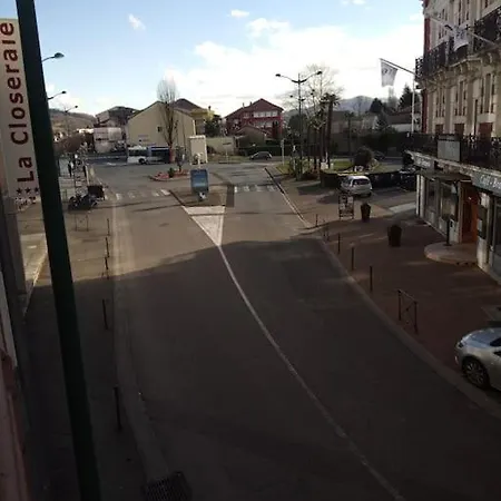 Apartment Agreable Familial A Lourdes, Proche Gare Lourdes